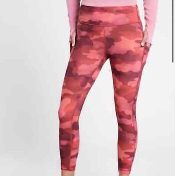 Athleta Ultimate Stash Pocket 7/8 Tight - Picture 1 of 5